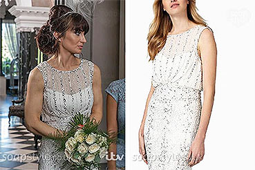 Leyla Harding (Roxy Shahidi) wedding dress in Emmerdale Leyla Harding (Roxy Shahidi) wedding dress in Emmerdale