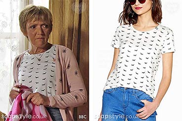Jean Slater wearing a dog print top in EastEnders Jean Slater wearing a dog print top in EastEnders