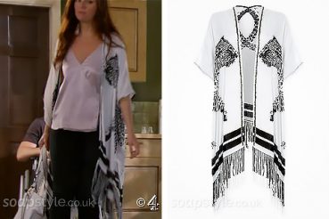 Mercedes McQueen wearing a cheetah / leopard kimono on Hollyoaks Mercedes McQueen wearing a cheetah / leopard kimono on Hollyoaks