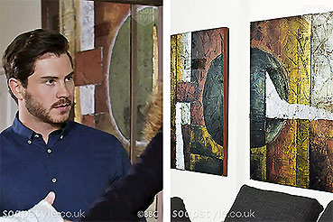 Circle wall art canvas picture in Chantelle and Gray's living room on EastEnders Circle wall art canvas picture in Chantelle and Gray's living room on EastEnders